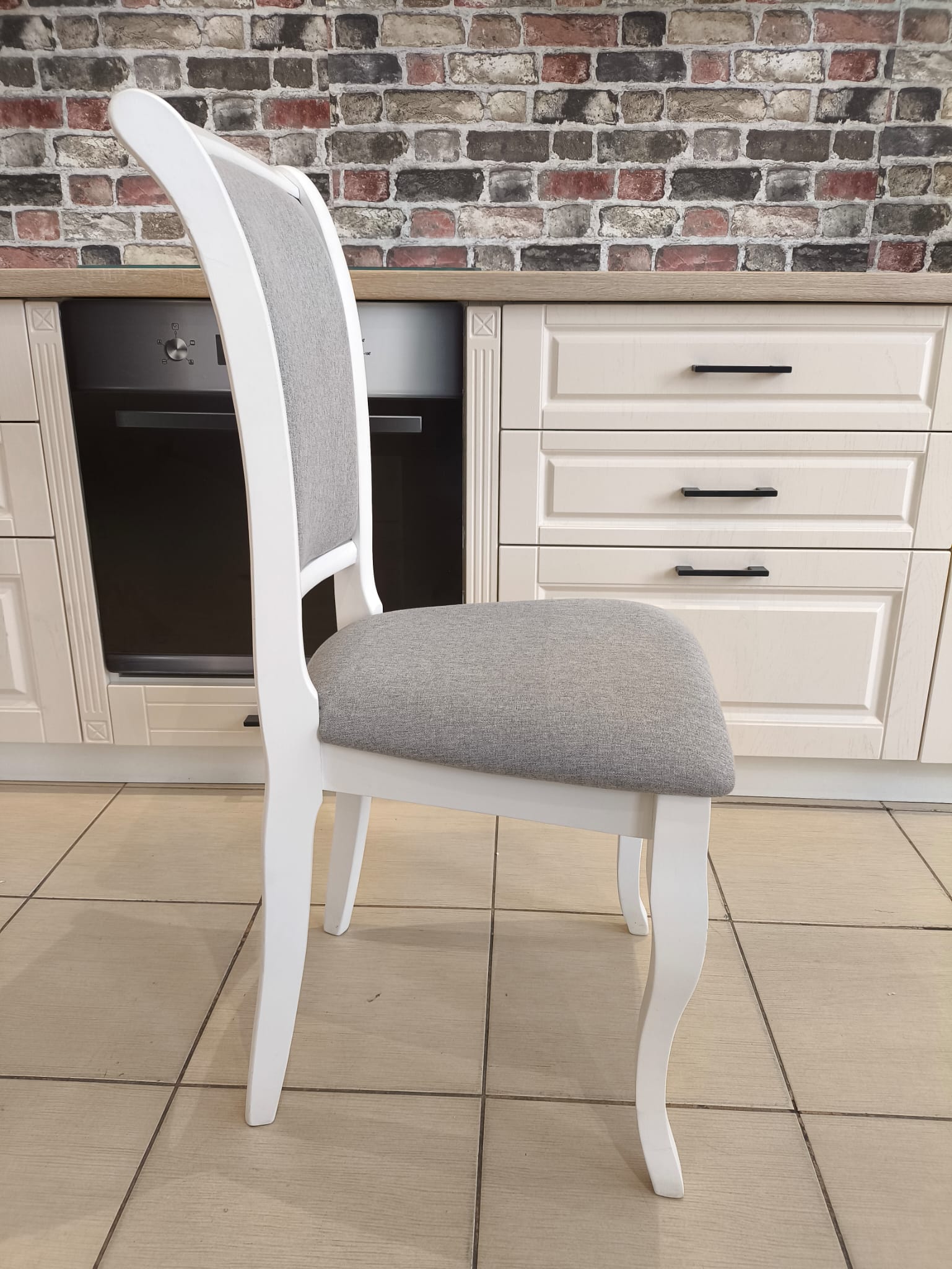 Scaun ASY 5 din lemn cadrul alb tapiterie gri - imagine 2