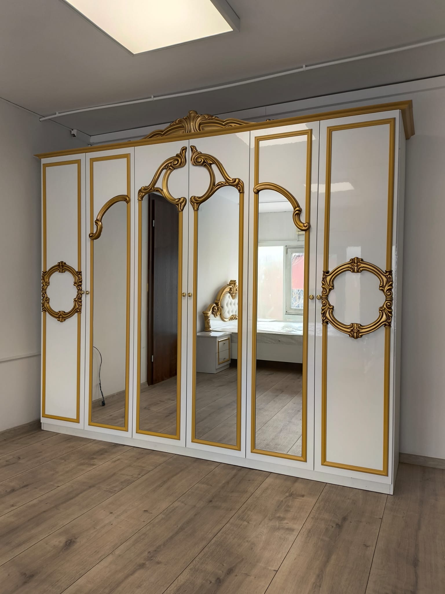 Dormitor Complet Furn 5 ( SOMIERA SI SALTEAUA GRATUITE), PAT-160/200 CM - imagine 13