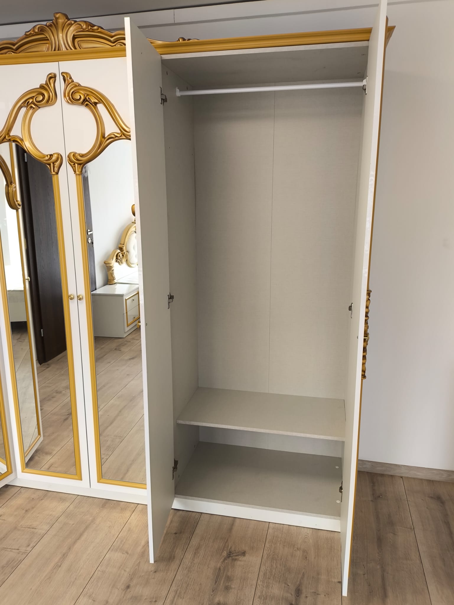 Dormitor Complet Furn 5 ( SOMIERA SI SALTEAUA GRATUITE), PAT-160/200 CM - imagine 14