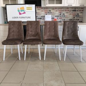 SET 4 SCAUNE HARY MARO DISPONIBIL UN SET