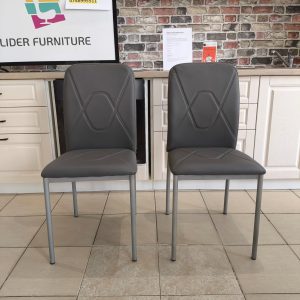 SET 2 SCAUNE GRI PICIOARE METALICE 1 SET DISPONIBIL