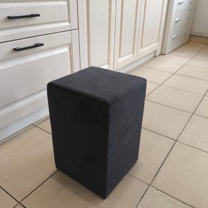 Taburet nr 5 elegant si practic