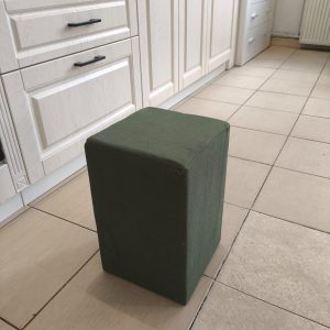 taburet nr 4 elegant si practic