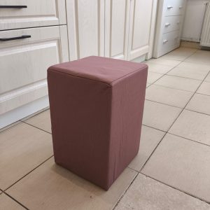 taburet nr 6 elegant si practic